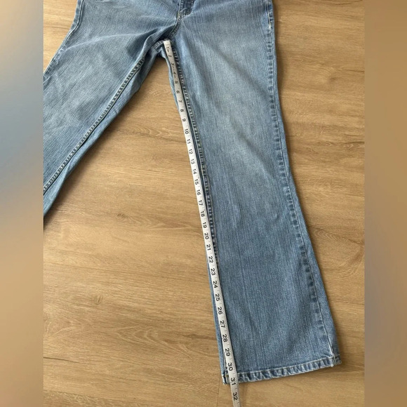 Coldwater Creek Bootcut Medium Wash Jeans Cotton SZ 12 - Picture 3 of 7